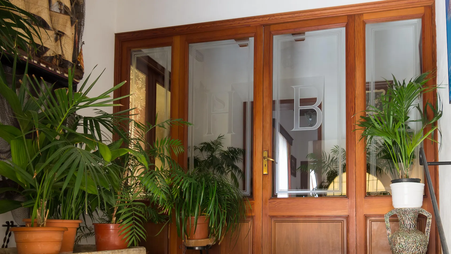 Hostal Sa Baronia Bañalbufar  España