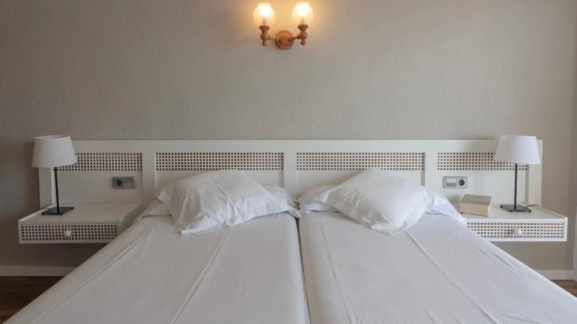 Pensión Hostal Sa Baronia Bañalbufar